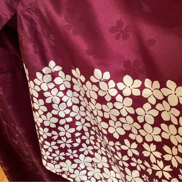 Vintage Kimono - Picture 9 of 10